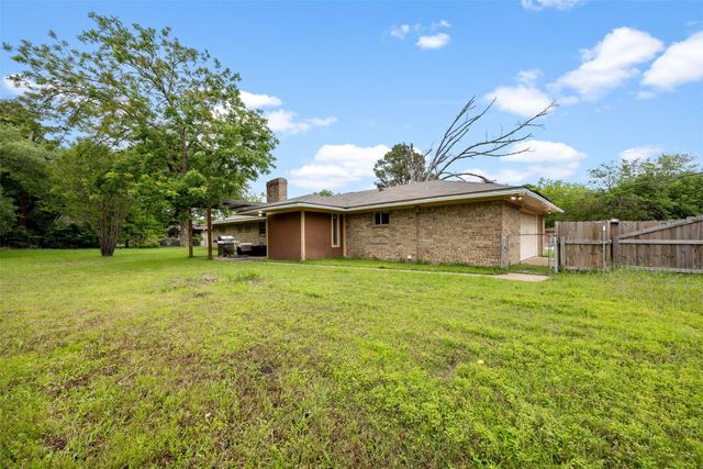 536 Forrest Lane, Corsicana, TX 75110