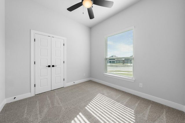 309 Lt John Decker DR, San Marcos, TX 78666
