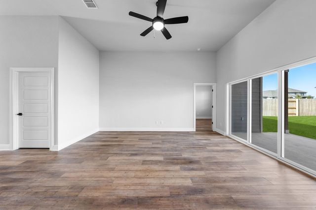 309 Lt John Decker DR, San Marcos, TX 78666
