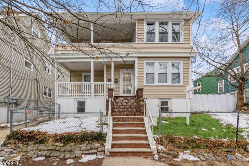 72 Sunset Ave, Newark City, NJ 07106