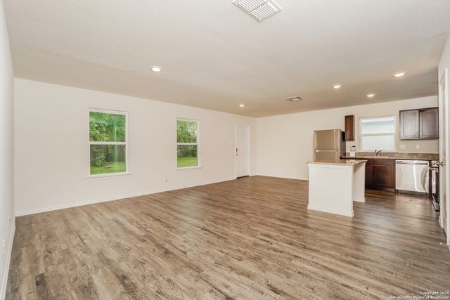 237 Corliss, San Antonio, TX 78220