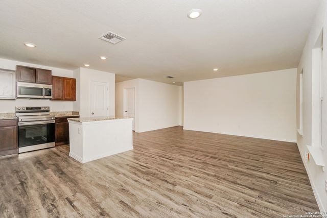 237 Corliss, San Antonio, TX 78220