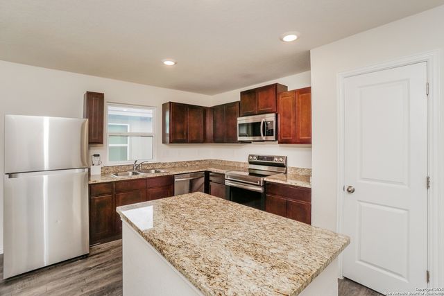 237 Corliss, San Antonio, TX 78220