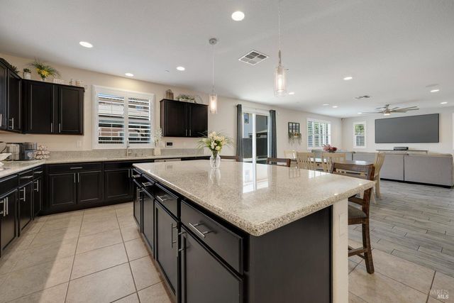 5291 Finkas Ln, Fairfield, CA 94533