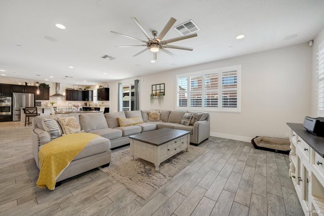 5291 Finkas Ln, Fairfield, CA 94533