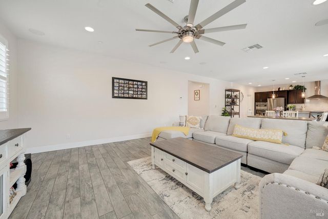 5291 Finkas Ln, Fairfield, CA 94533