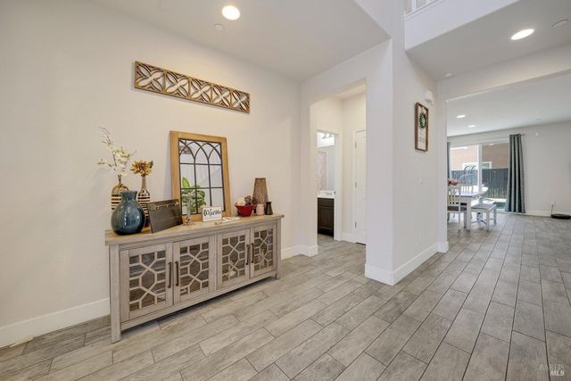 5291 Finkas Ln, Fairfield, CA 94533