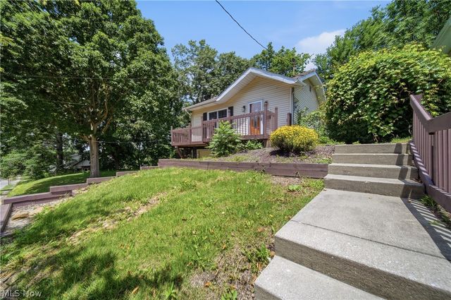 673 Harrison Avenue, Akron, OH 44314