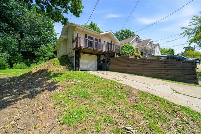 673 Harrison Avenue, Akron, OH 44314