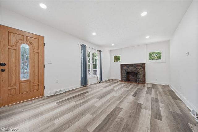 673 Harrison Avenue, Akron, OH 44314