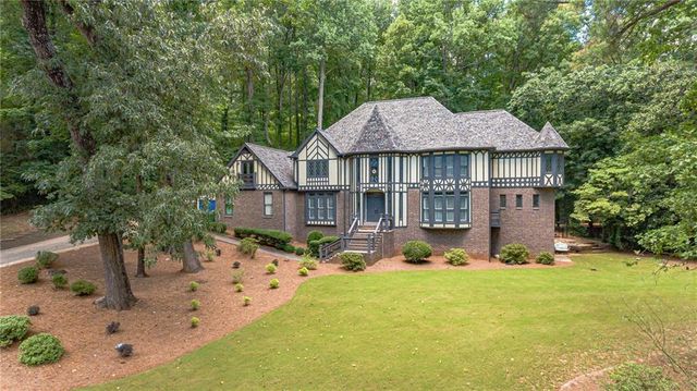 5460 Lichenhearth Court, Stone Mountain, GA 30087