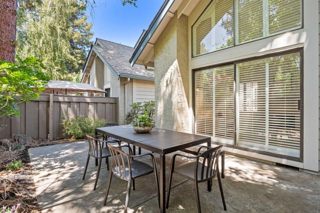 10093 Senate Way, Cupertino, CA 95014