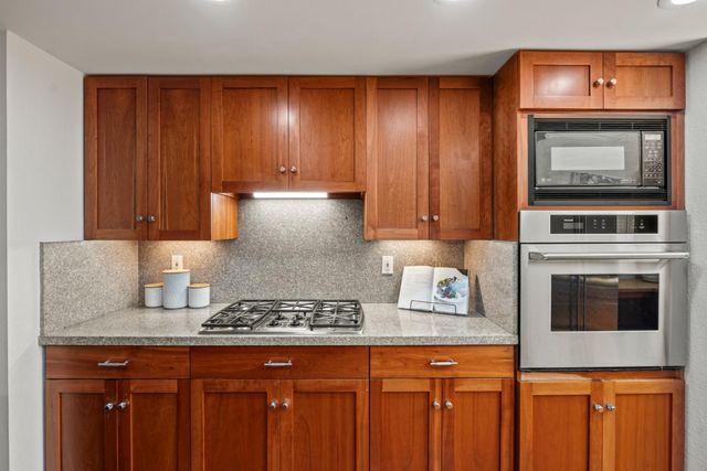 10093 Senate Way, Cupertino, CA 95014