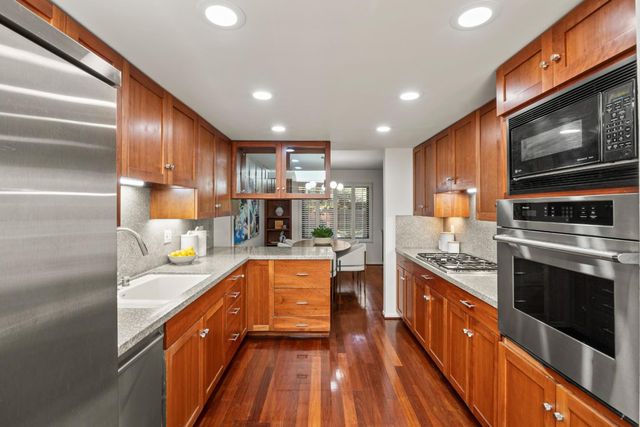 10093 Senate Way, Cupertino, CA 95014