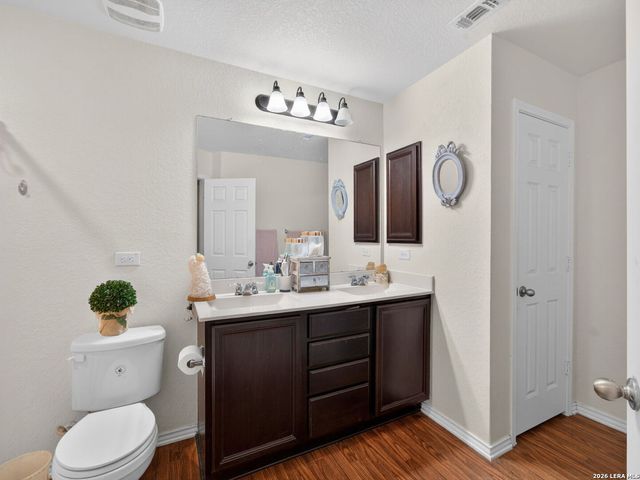 7235 Dulce, San Antonio, TX 78252