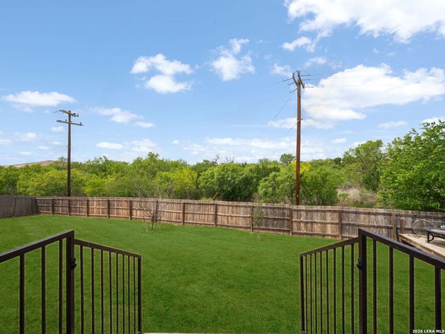 7235 Dulce, San Antonio, TX 78252