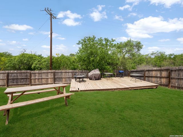 7235 Dulce, San Antonio, TX 78252