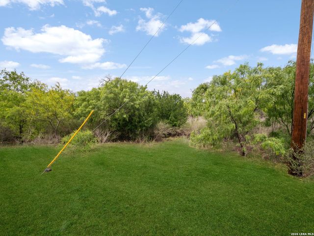 7235 Dulce, San Antonio, TX 78252