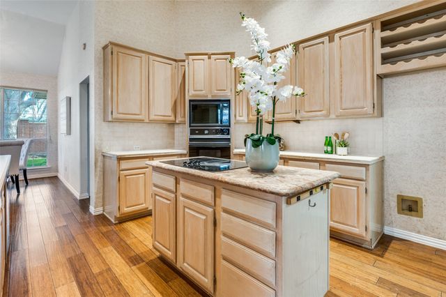 14660 Bentwater Court, Addison, TX 75001