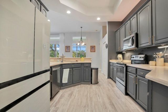 11719 BELLE HAVEN DRIVE, New Port Richey, FL 34654