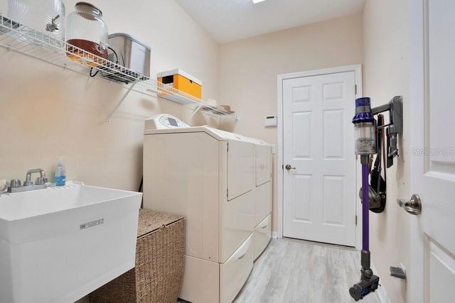 11719 BELLE HAVEN DRIVE, New Port Richey, FL 34654