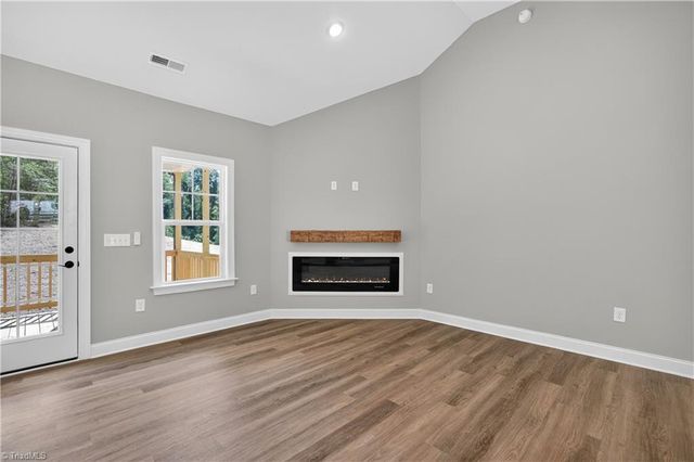 185 Olivia Drive, Lexington, NC 27295