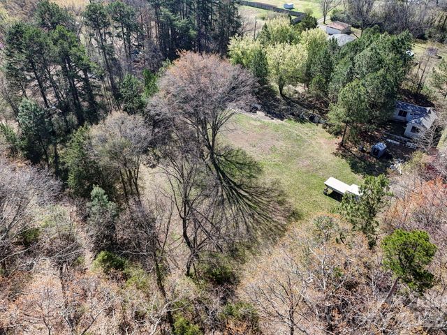 121 Hillbilly Hollar Lane, Mooresville, NC 28115