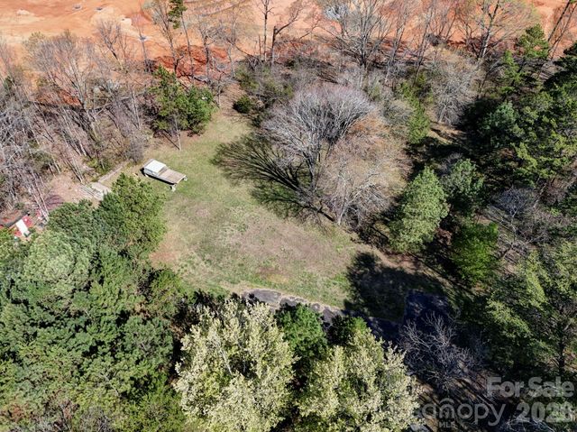 121 Hillbilly Hollar Lane, Mooresville, NC 28115