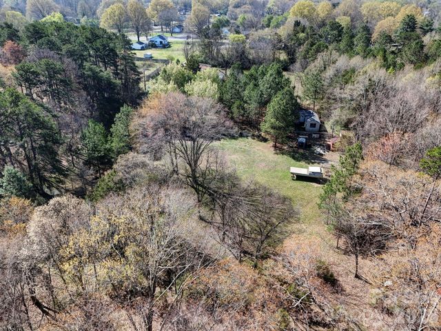 121 Hillbilly Hollar Lane, Mooresville, NC 28115