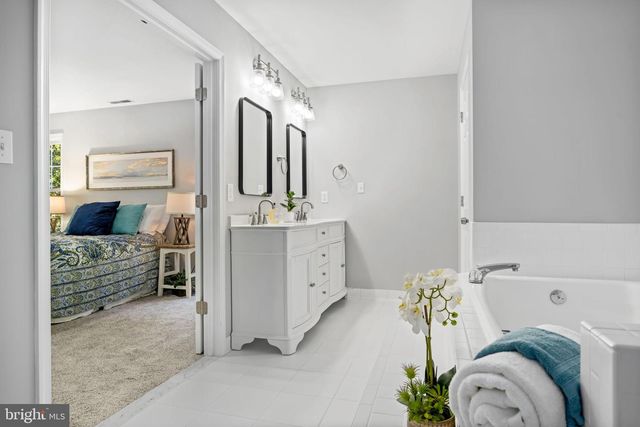 1000 CHESAPEAKE DR, Stevensville, MD 21666