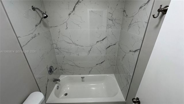 4101 NW 30th Ter, Lauderdale Lakes, FL 33309