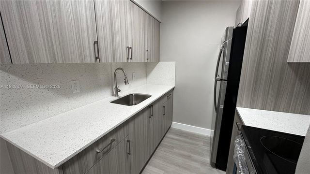 4101 NW 30th Ter, Lauderdale Lakes, FL 33309