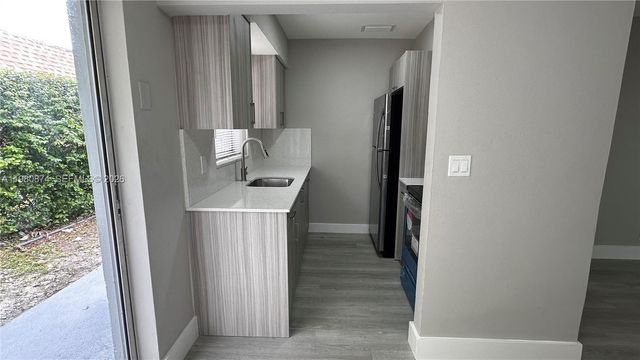 4101 NW 30th Ter, Lauderdale Lakes, FL 33309
