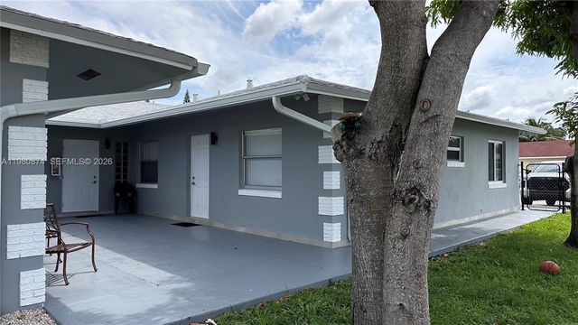 4101 NW 30th Ter, Lauderdale Lakes, FL 33309