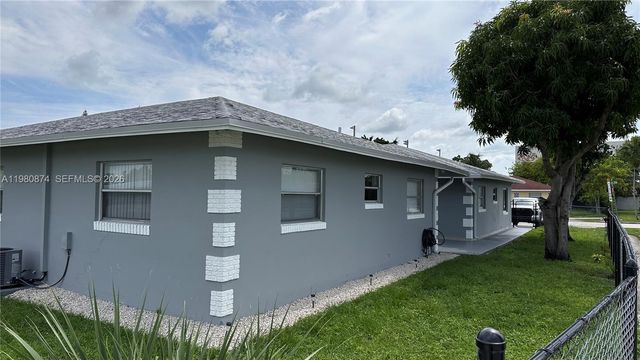 4101 NW 30th Ter, Lauderdale Lakes, FL 33309