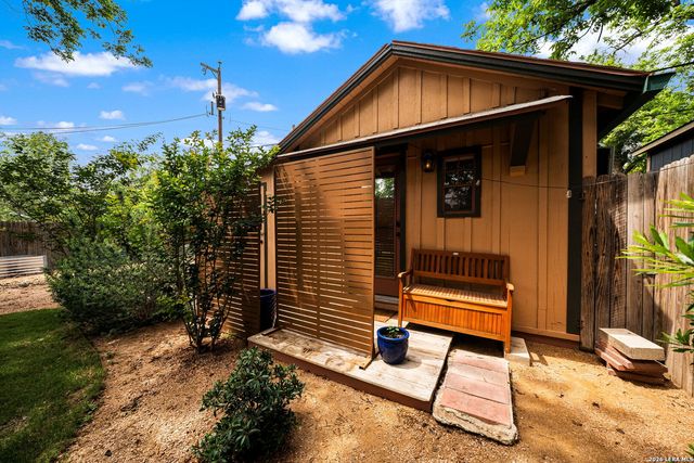 623 W MULBERRY AVE, San Antonio, TX 78212