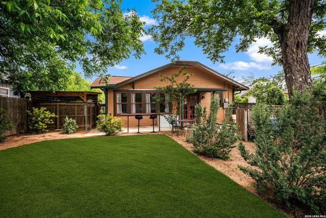 623 W MULBERRY AVE, San Antonio, TX 78212
