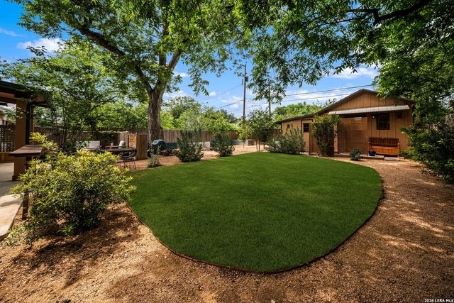 623 W MULBERRY AVE, San Antonio, TX 78212