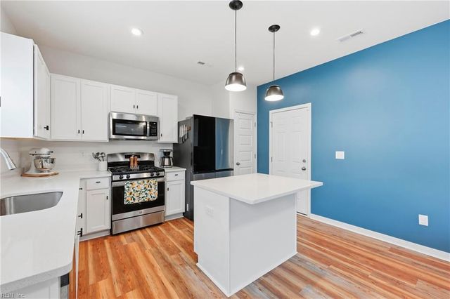 193 Norfleet LN, Suffolk, VA 23434