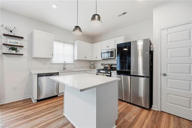 193 Norfleet LN, Suffolk, VA 23434