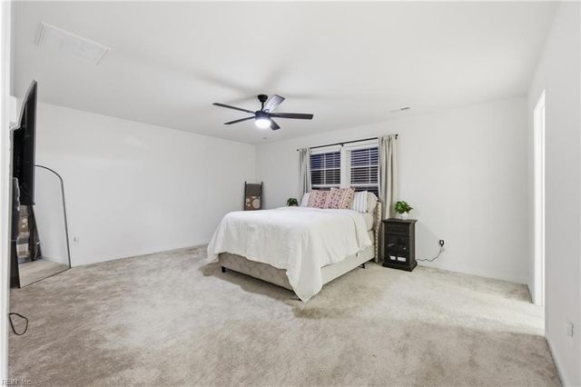 193 Norfleet LN, Suffolk, VA 23434