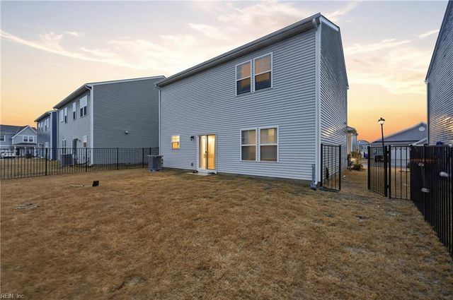 193 Norfleet LN, Suffolk, VA 23434