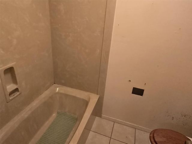 26401 Darkwood Court, Huntsville, TX 77320