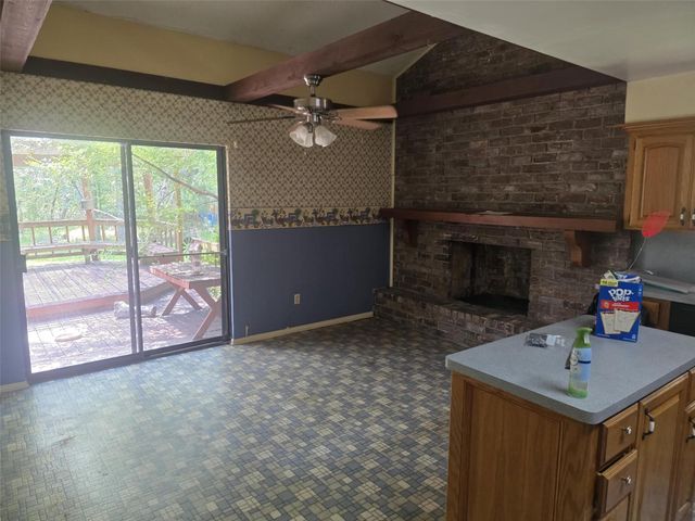 26401 Darkwood Court, Huntsville, TX 77320