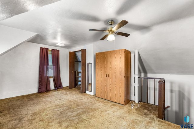 528 S Elmwood Ave Avenue, Sioux Falls, SD 57104