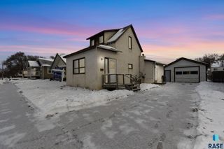 528 S Elmwood Ave Avenue, Sioux Falls, SD 57104