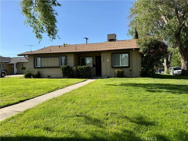 1365 Jenner Street, Lancaster, CA 93534