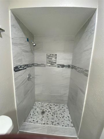 2609 Marilee Lane 1, Houston, TX 77057