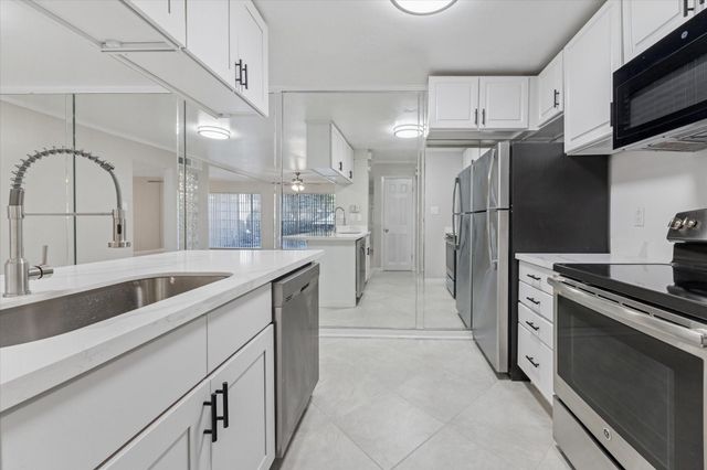 2609 Marilee Lane 1, Houston, TX 77057