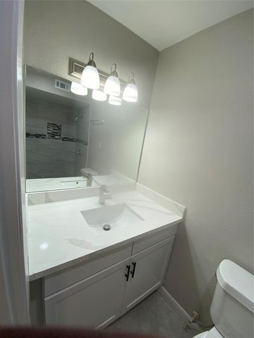 2609 Marilee Lane 1, Houston, TX 77057